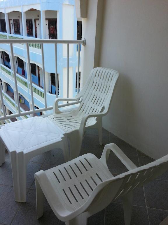 Safe House Hostel Patong Ruang foto